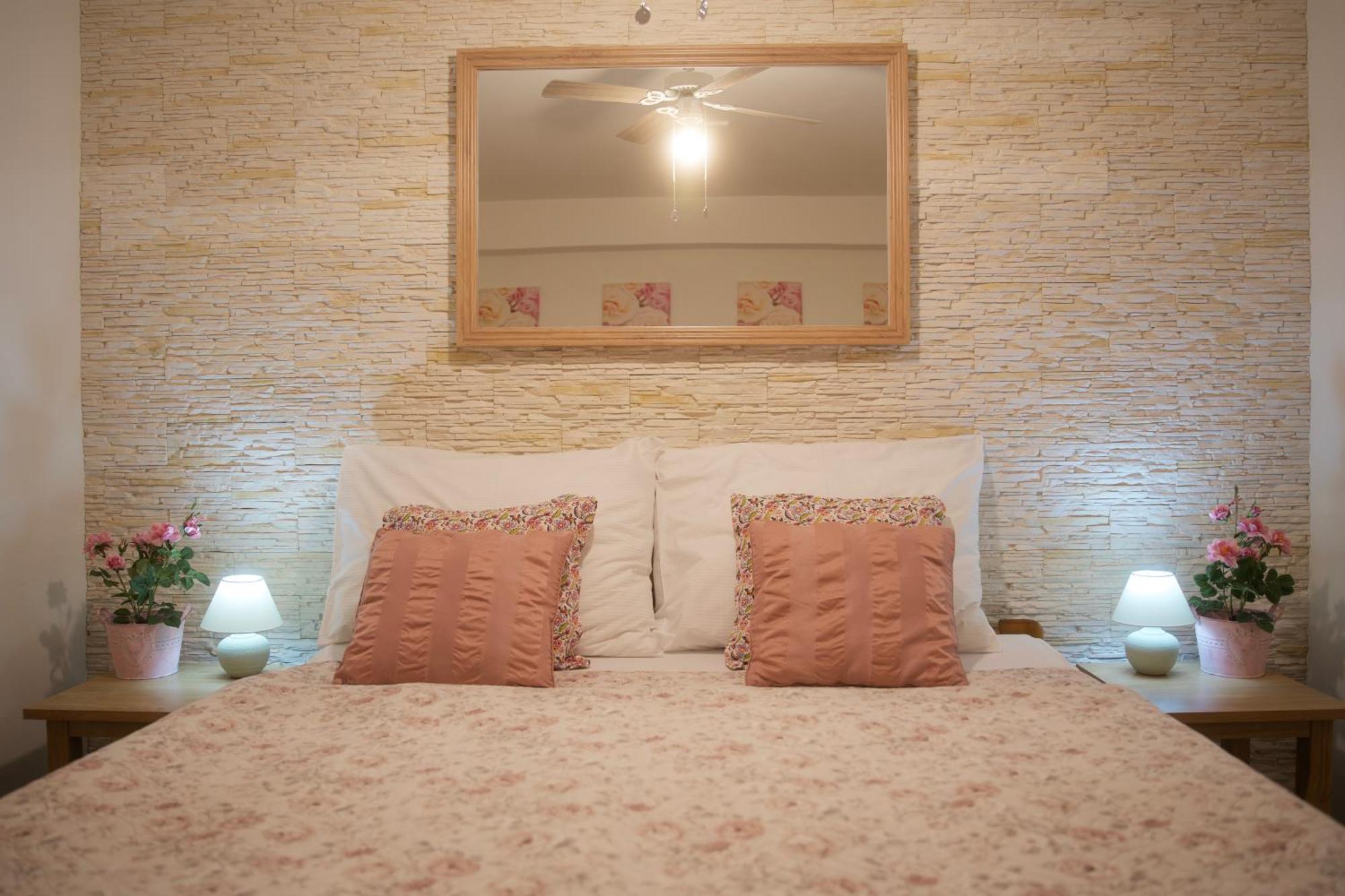 Hotel Marcincak*** Mikulov Eksteriør bilde